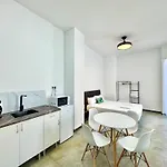 Pensión Deshoras 3*