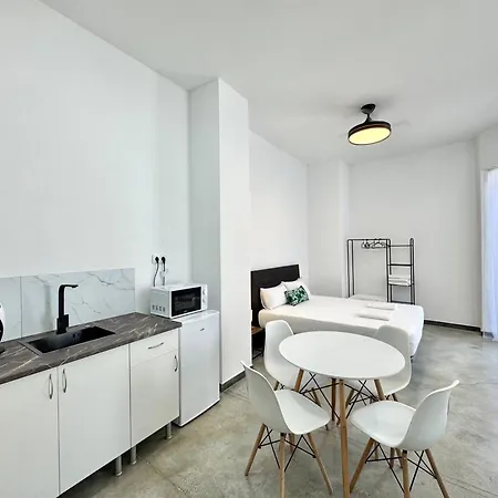 Deshoras Gæstehus Alicante